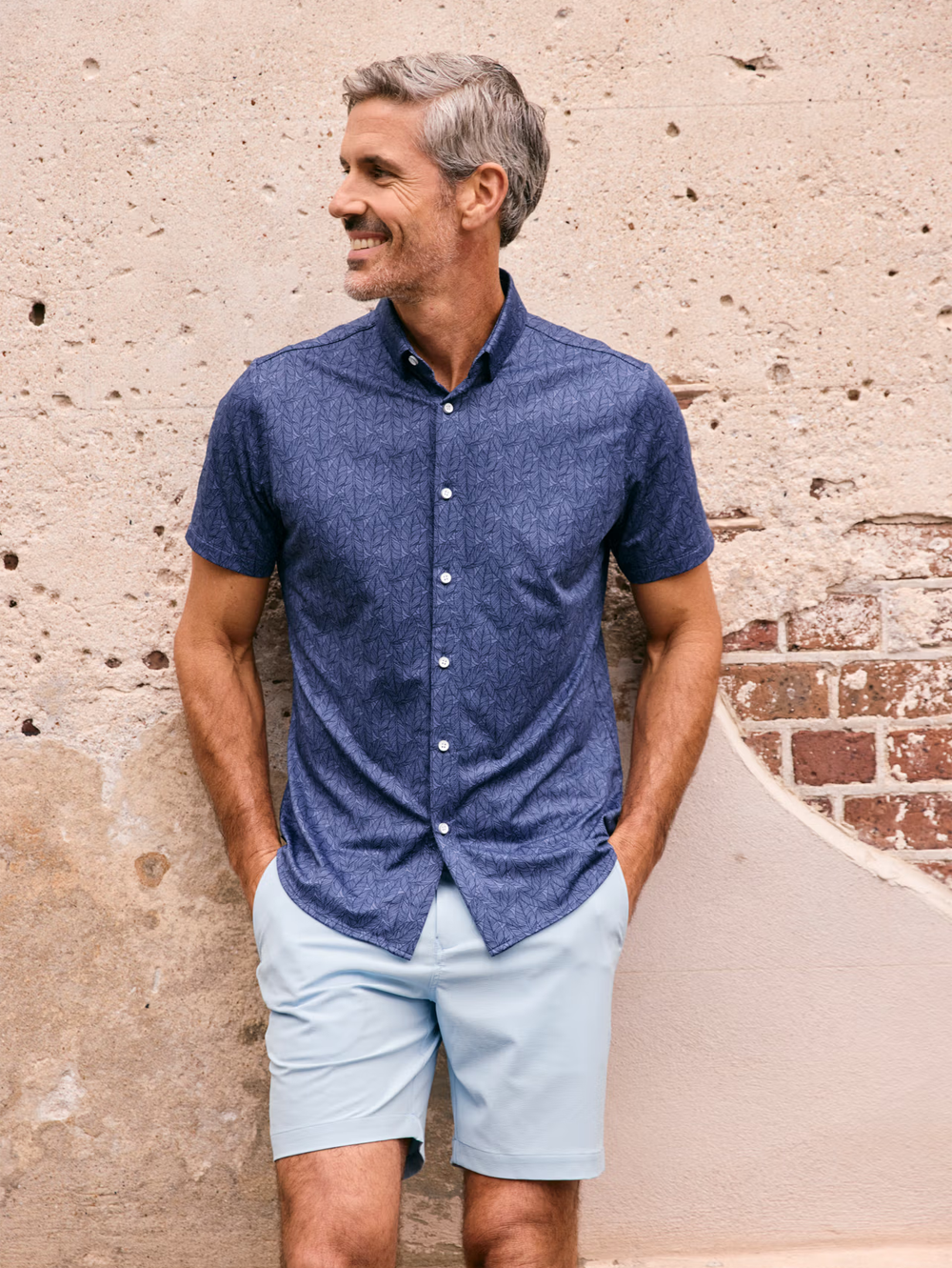 Helmsman Short 7" in Light Blue