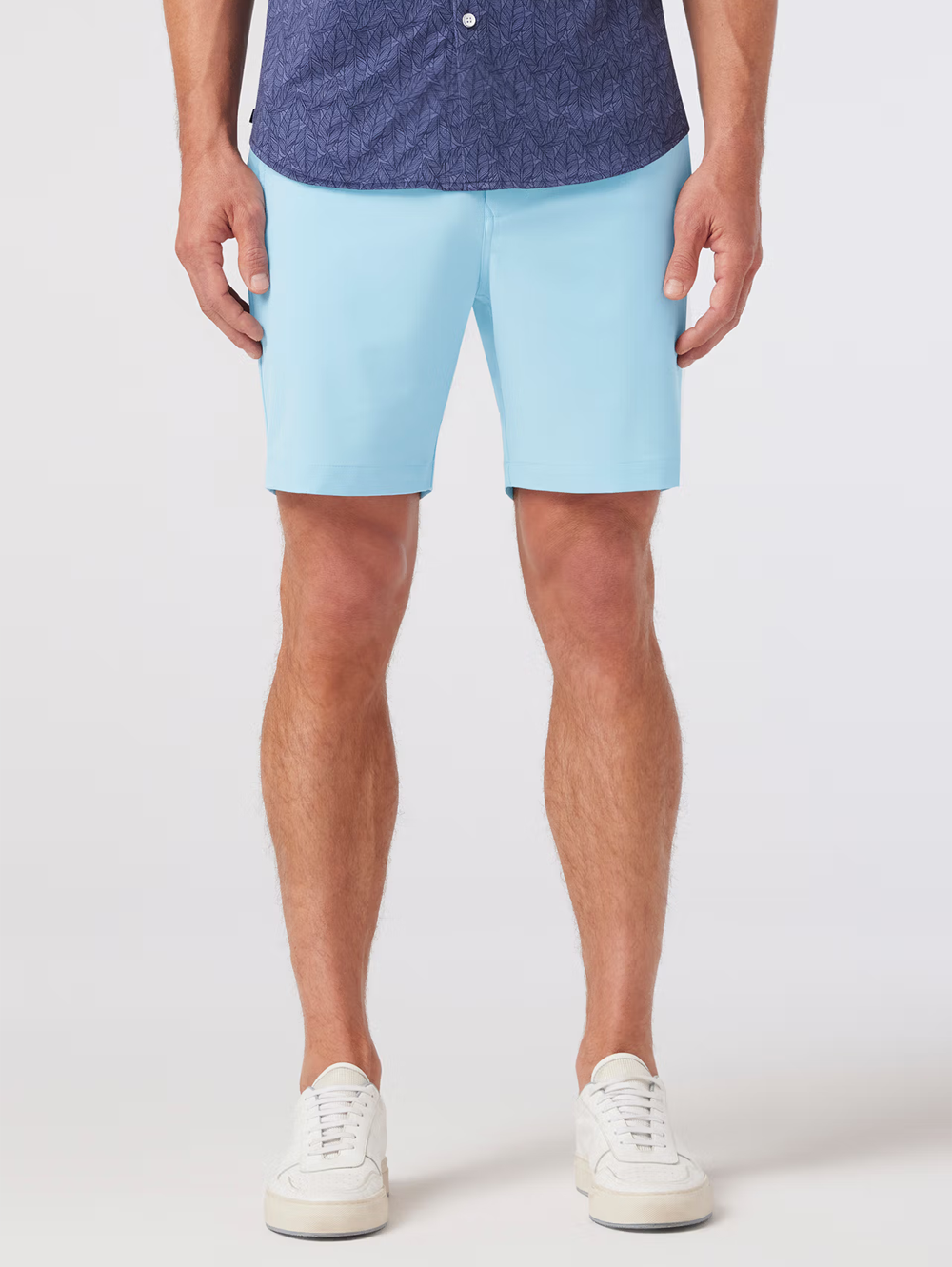 Helmsman Short 7" in Light Blue