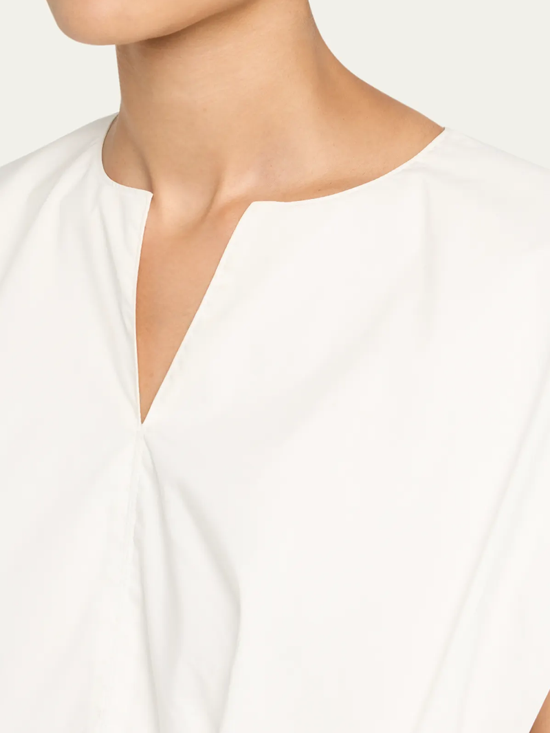Wrenli Sleeveless Pleated Top