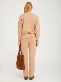 Almondine Cashmere Heart Logo Sweatpants