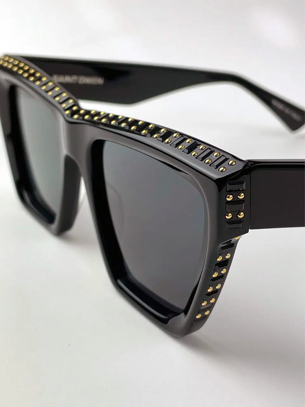 Trendkill Black & Gold Sunglasses