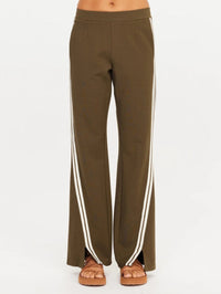 THE UPSIDE PETRA FLARE PANT IN OLIVE – Image 3