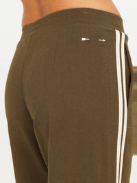 THE UPSIDE PETRA FLARE PANT IN OLIVE – Image 5