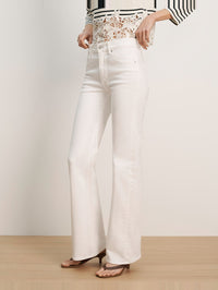 VERONICA BEARD Crosbie Mid Rise Wide Leg Jean in White in White – Image 2
