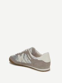 VERONICA BEARD Natalia Sneaker in Silver/Grey – Image 5