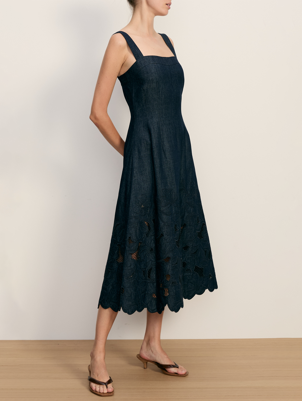 veronica beard cocktail dresses Rosaura Dress in Navy Crafted of stretch cotton Elegant Bocon Skinny Mini Size:Small - 10 UK bluewhite26