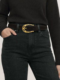 VERONICA BEARD Suede Horseshoe Belt in Black – Image 2