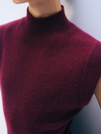 Cashmere Sleeveless Dress in Sangria