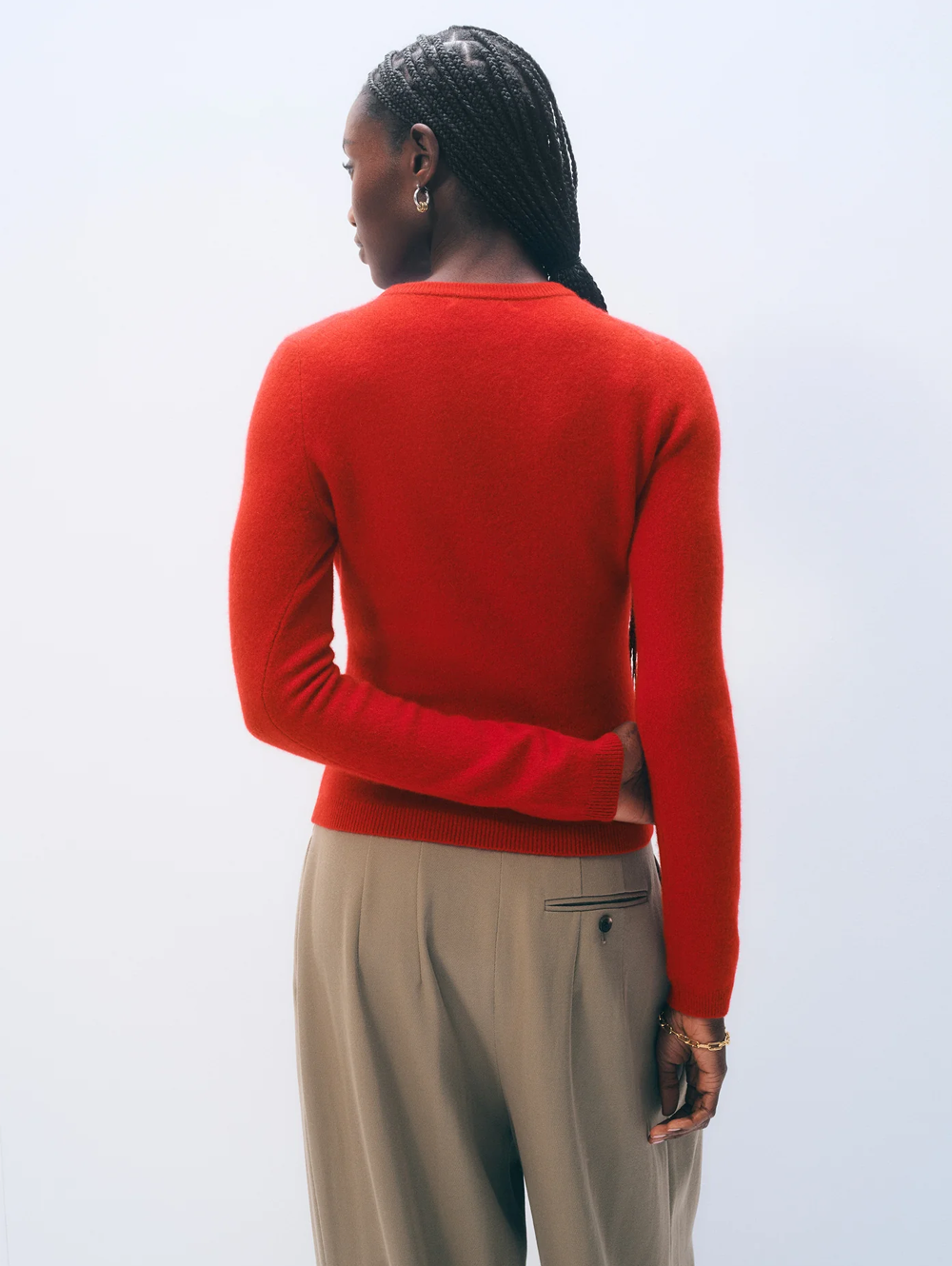 Cashmere Slim Stretch Crewneck in Crimson