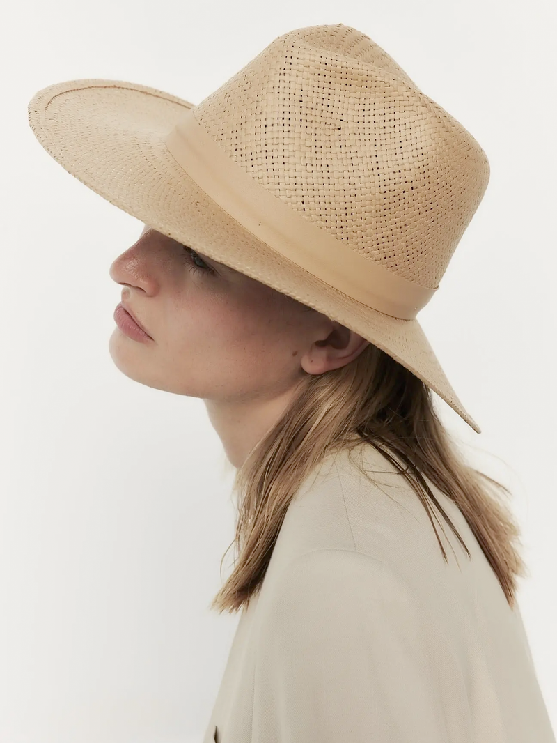 Simone Hat in Sand